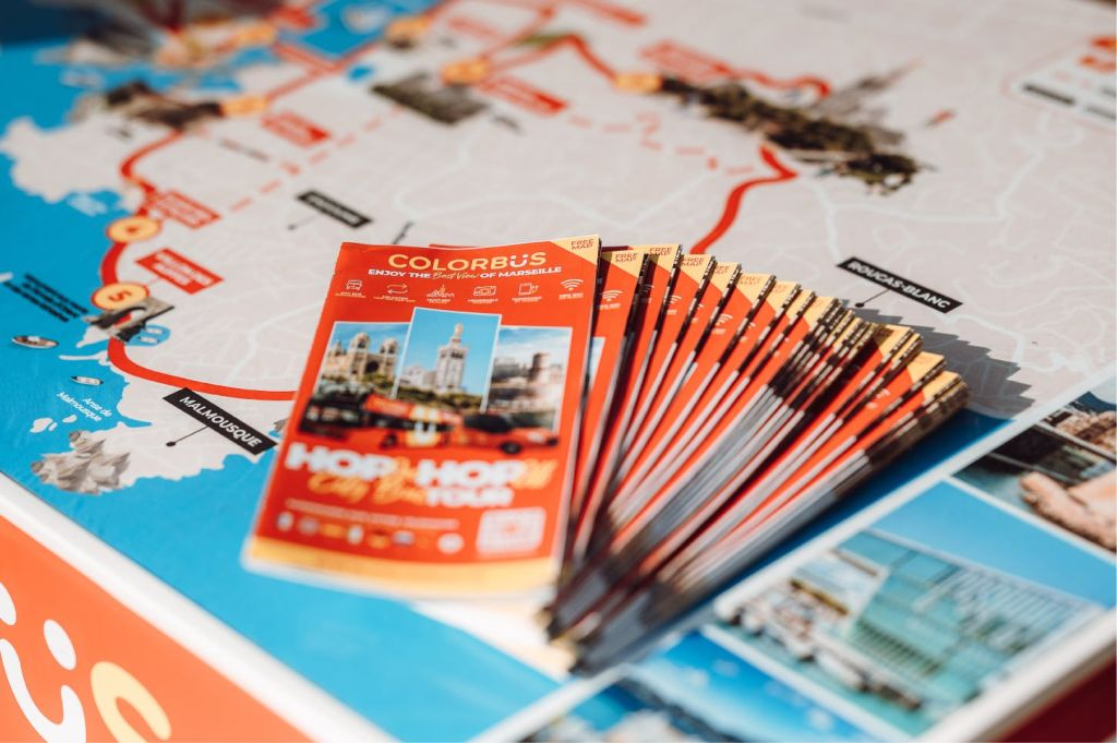 Colorbüs MarseilleCircuit touristique en bus Hop-on Hop-off de 24 ou 48 heures