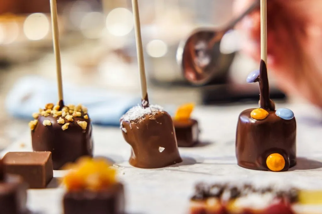 Choco Story Colmar: Biglietto d'ingresso + Audioguida + Laboratorio di cioccolato e degustazioni