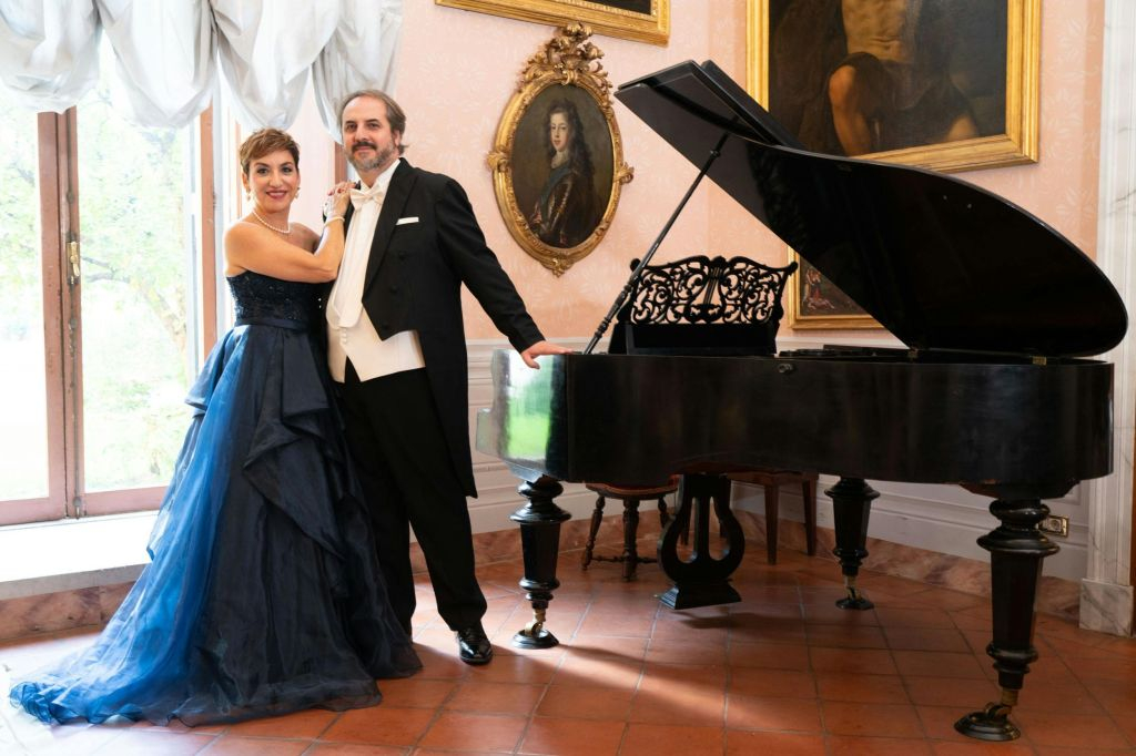 Palazzo Doria Pamphilj: Secret Apartments Guided Tour + Opera Concert
