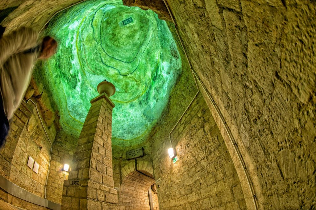 Catacombes de Paris : Billet d'entrée + croisière sur la Seine + audioguide