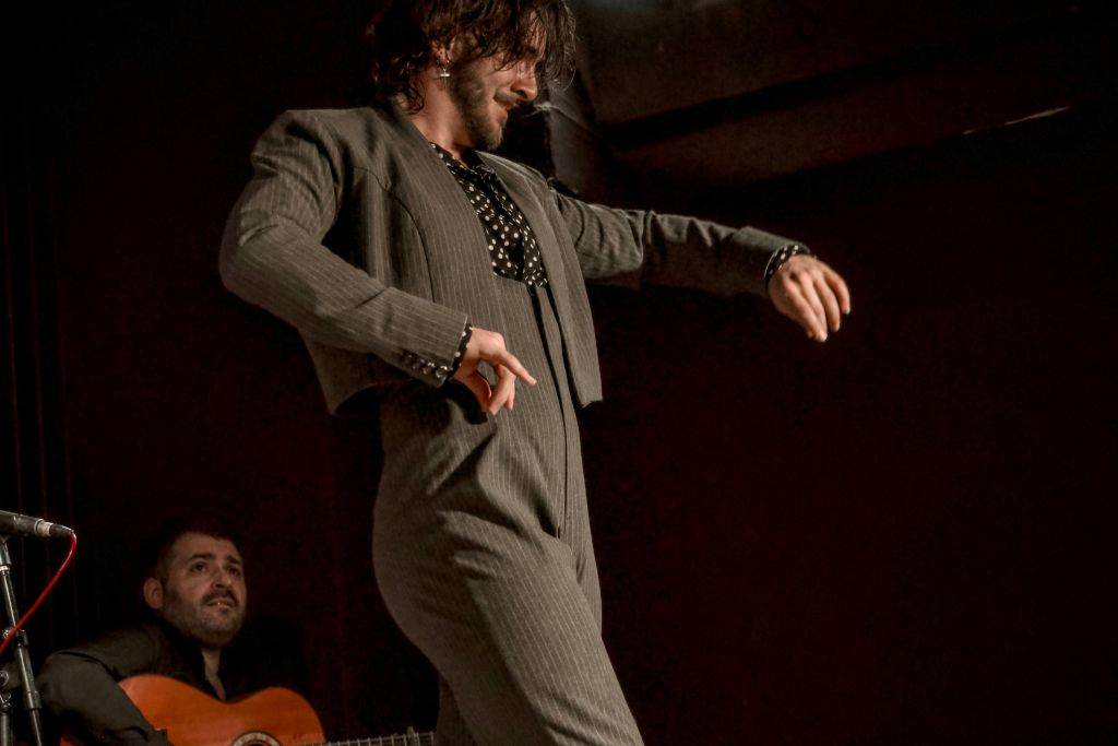 Taberna Flamenca El Cortijo: Espectáculo de flamenco + Tapas opcionales