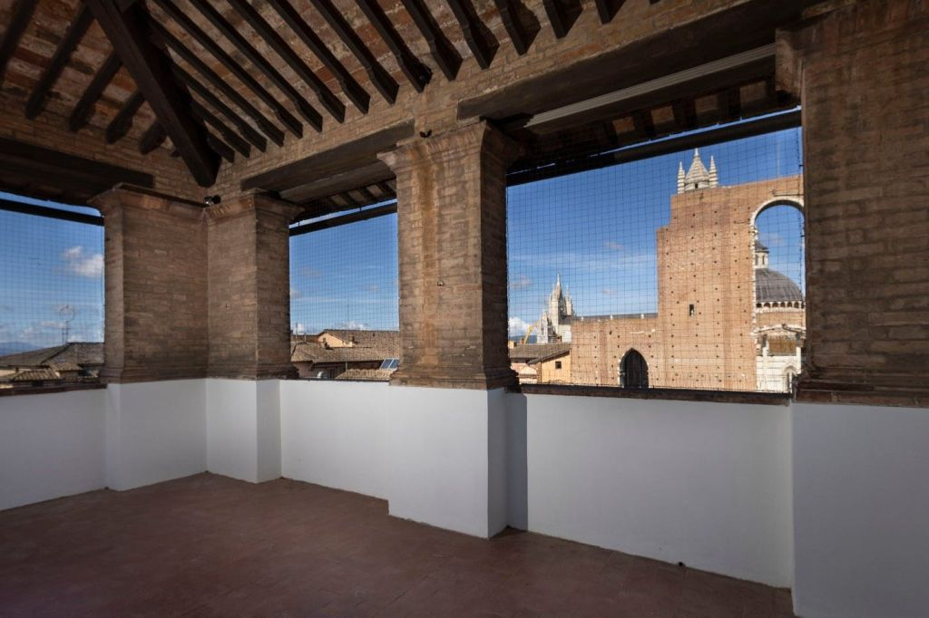 Siena: Tour guidato a piedi + Ingresso alla Cattedrale e al Palazzo delle Papesse
