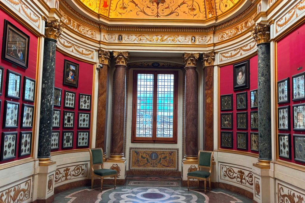 Galleria degli Uffizi e Corridoio Vasariano: ingresso riservato + tour guidato