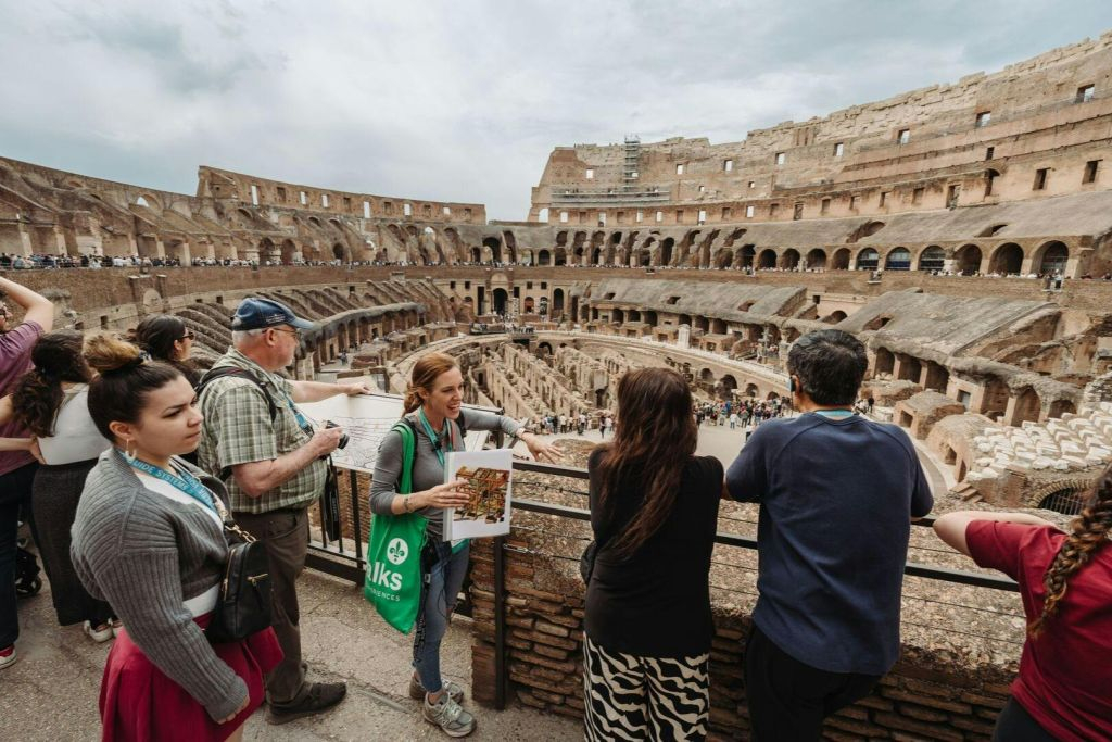 Catacombe romane, Via Appia e Colosseo: tour guidato + trasporto