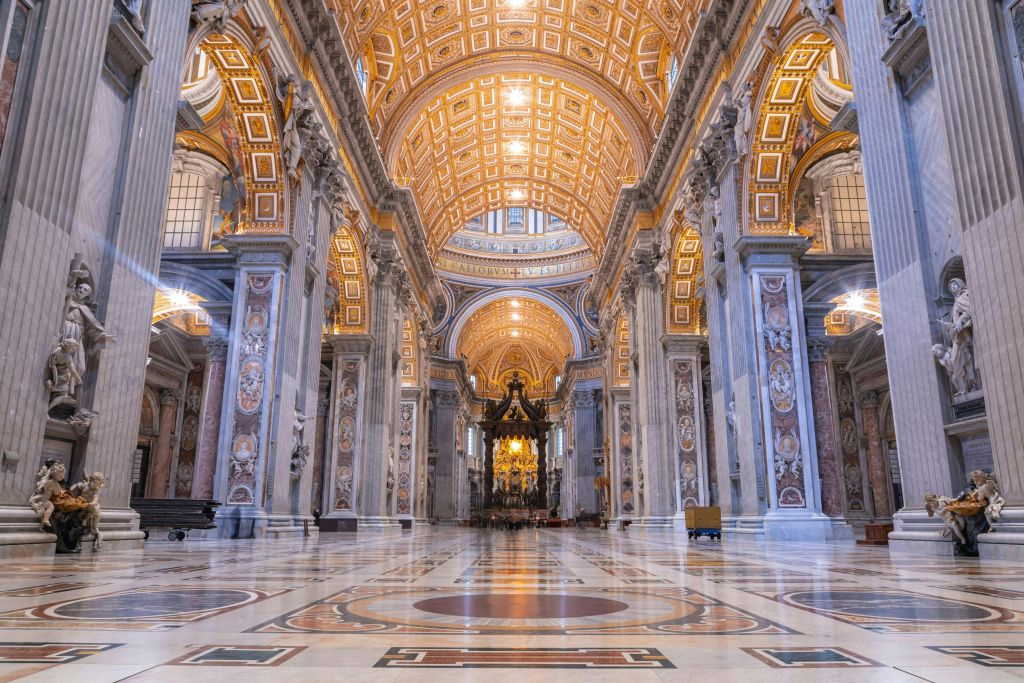 Basilica di San Pietro: accesso completo, cupola raggiungibile con l’ascensore, tombe papali e audioguida