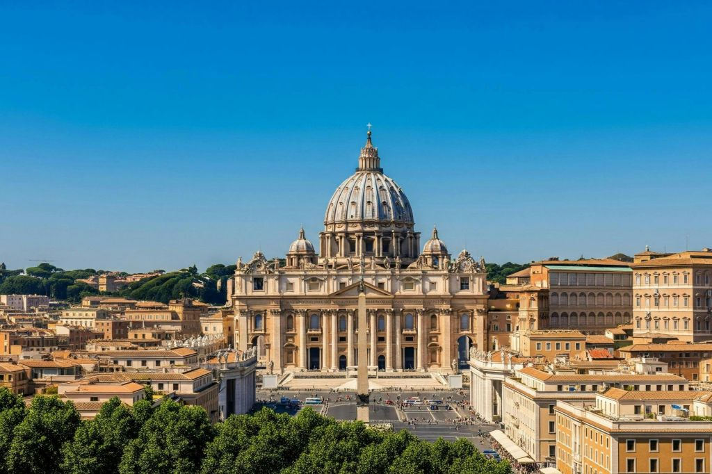 Basilica di San Pietro: accesso completo, cupola raggiungibile con l’ascensore, tombe papali e audioguida