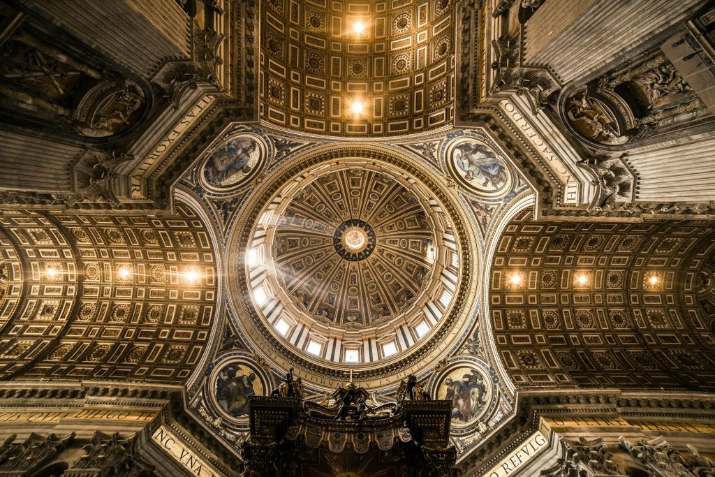 Basilica di San Pietro: accesso completo, cupola raggiungibile con l’ascensore, tombe papali e audioguida