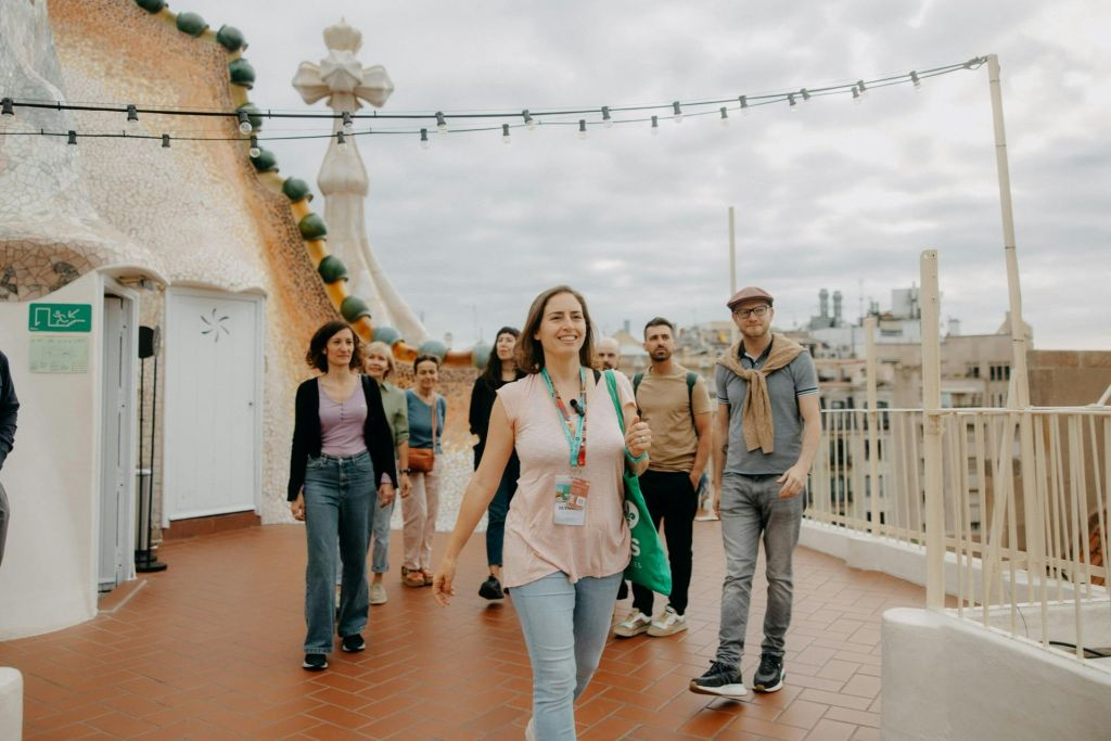 Barcelona: Recorrido por las obras más destacadas de Gaudí + Sagrada Familia y Casa Batlló sin colas