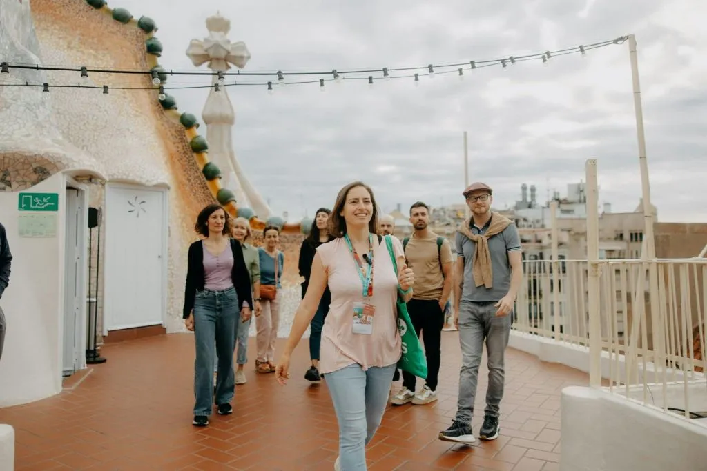 Barcelona: Recorrido por las obras más destacadas de Gaudí + Sagrada Familia y Casa Batlló sin colas