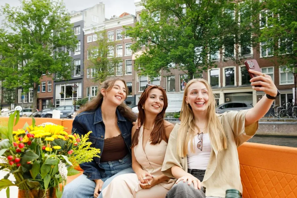 Ámsterdam: Paseo en barco de lujo por los canales desde la Casa de Ana Frank