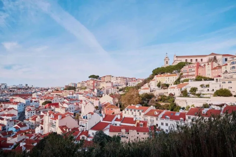 City Sightseeing Lisboa: 48 horas de Hop-on Hop-off + passeio a pé e passeio noturno