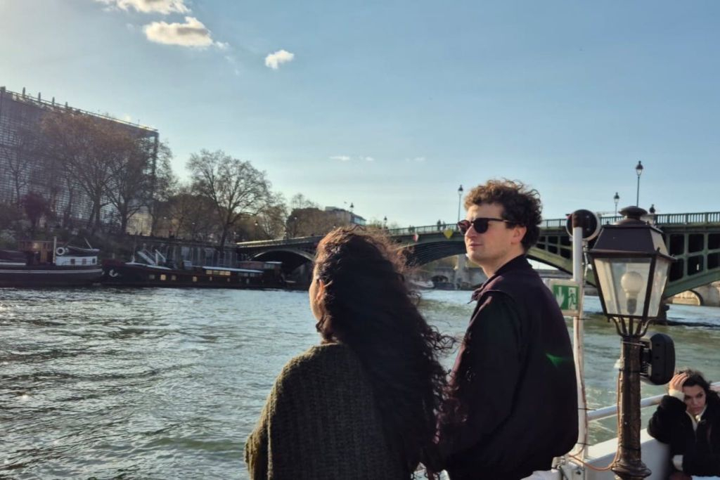 La Seine : croisière touristique au coucher du soleil + 1 boisson