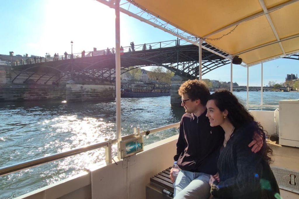 La Seine : croisière touristique au coucher du soleil + 1 boisson