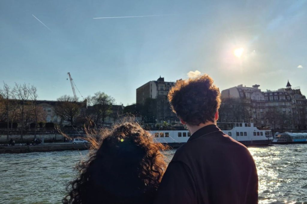 La Seine : croisière touristique au coucher du soleil + 1 boisson