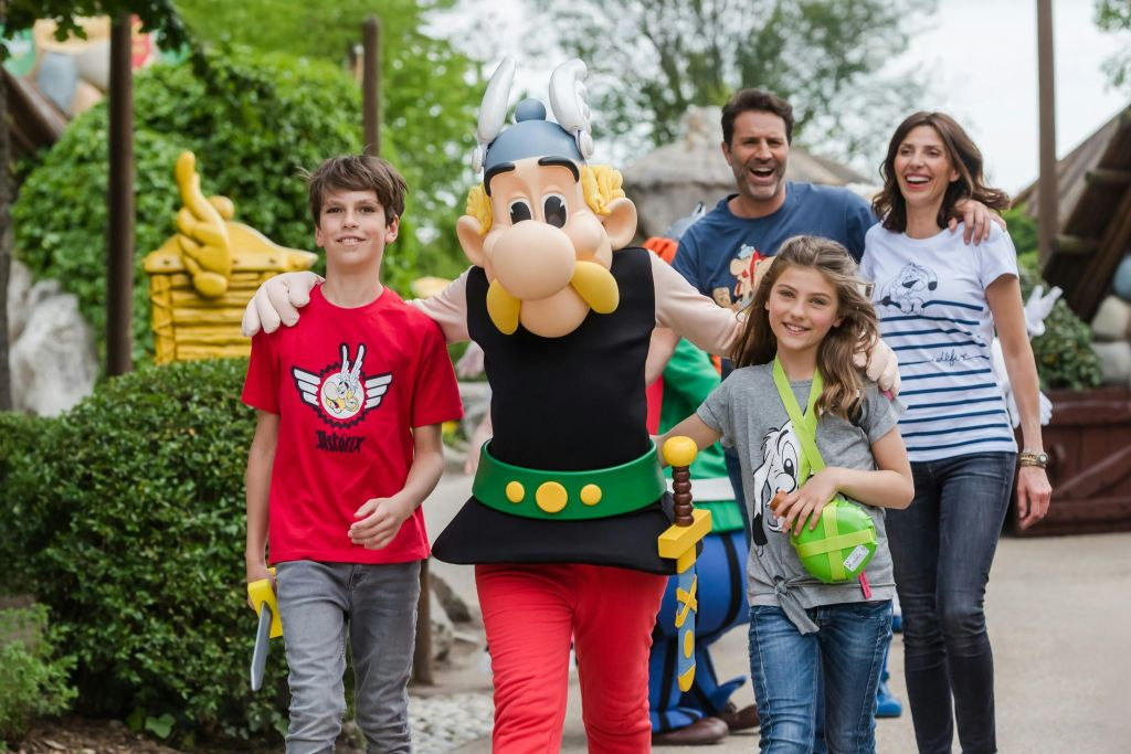 Parc Astérix : navette aller-retour depuis Paris