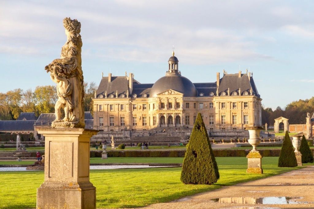Château de Fontainebleau et château de Vaux-le-Vicomte : visite guidée au départ de Paris