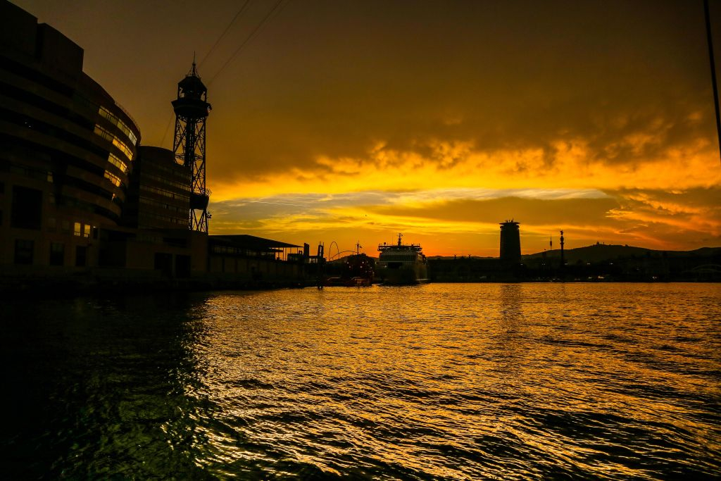 Barcelona Sailing Experience - Sunset