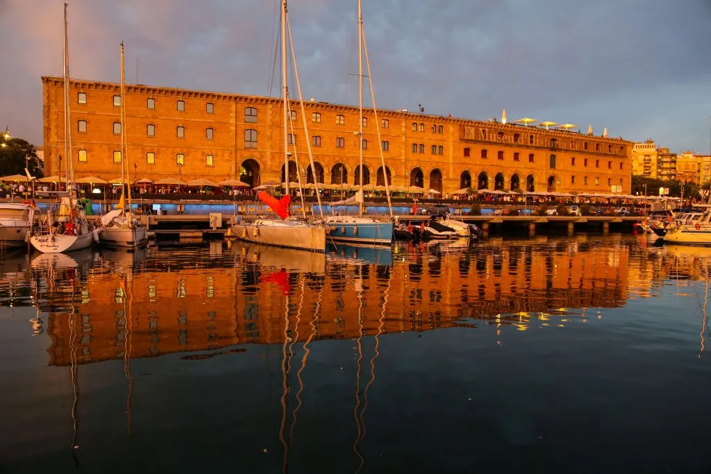 Barcelona Sailing Experience - Sunset