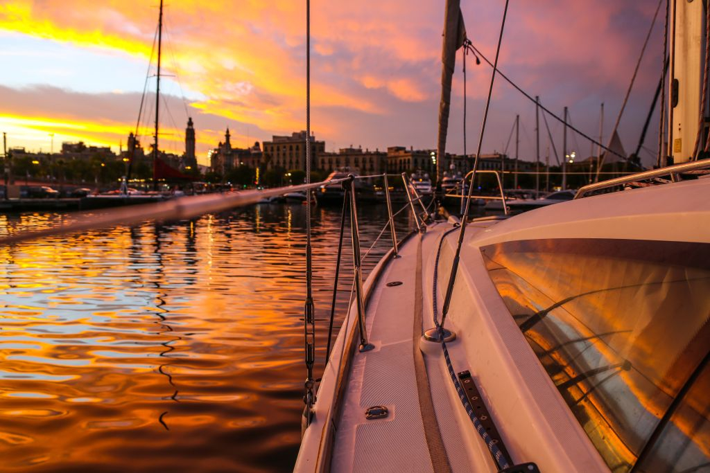 Barcelona Sailing Experience - Sunset