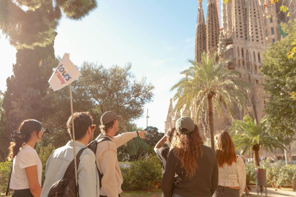Sagrada Familia: Entrada sin colas + Tour guiado semiprivado