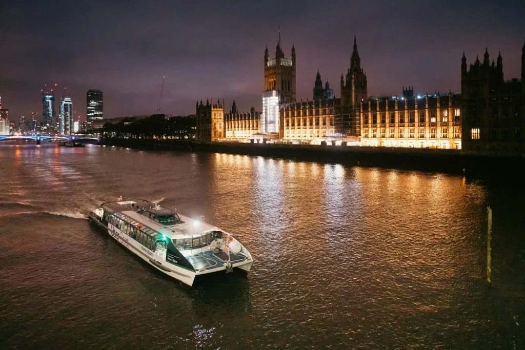 London: 1-Day Unlimited Hop-on Hop-off Uber Boat + Evening Bus Tour