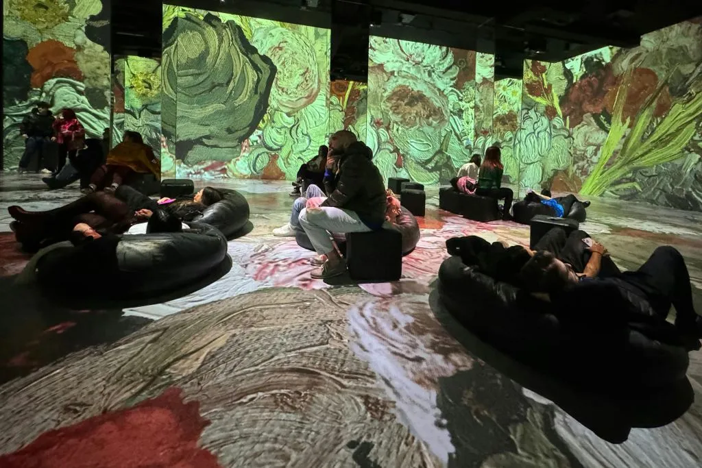 Museo Inmersivo Nomad: Entrada a la exposición «El mundo de Van Gogh»