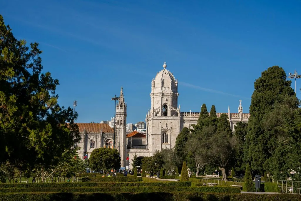 Lisboa: Excursão de 48 horas de elétrico «Royal & Legacy» e «Hills» com entrada e saída livre + audioguia