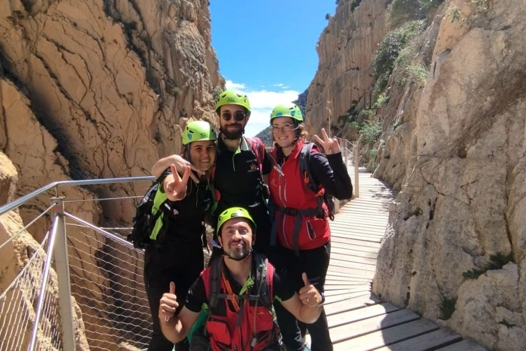 Caminito del Rey: Visita guiada desde Málaga + Visita a Álora + Comida