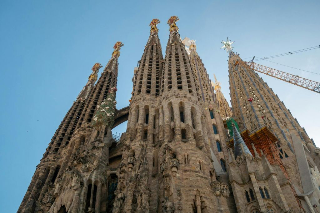 Sagrada Familia: Entrada sin colas + Visita guiada en grupo reducido + Acceso a la Torre de la Pasión