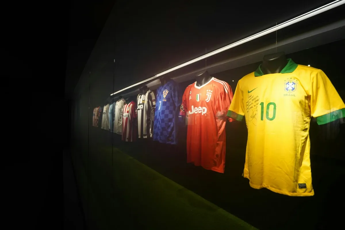 Iniesta: El juego interior: Entrada