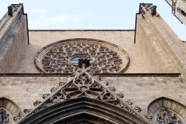 Basílica de Santa María del Mar: Entrada + Acceso a las azoteas