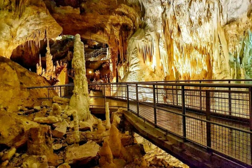Grotte di Frasassi: tour guidato