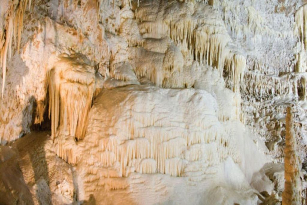 Grotte di Frasassi: tour guidato