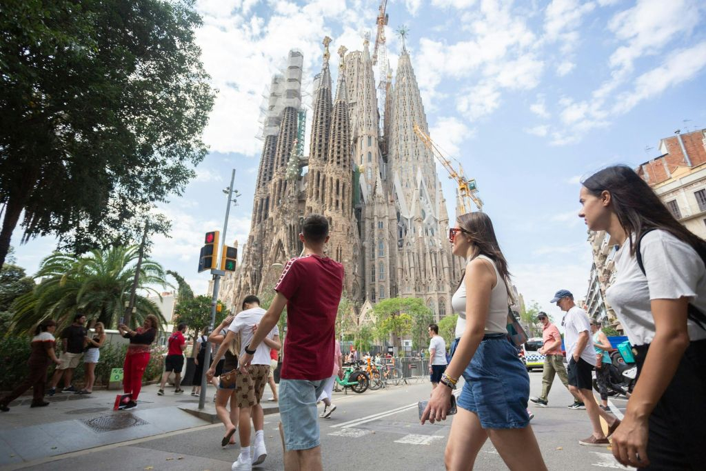 Sagrada Familia: Entrada sin colas + Tour guiado + Acceso a la Torre de la Pasión
