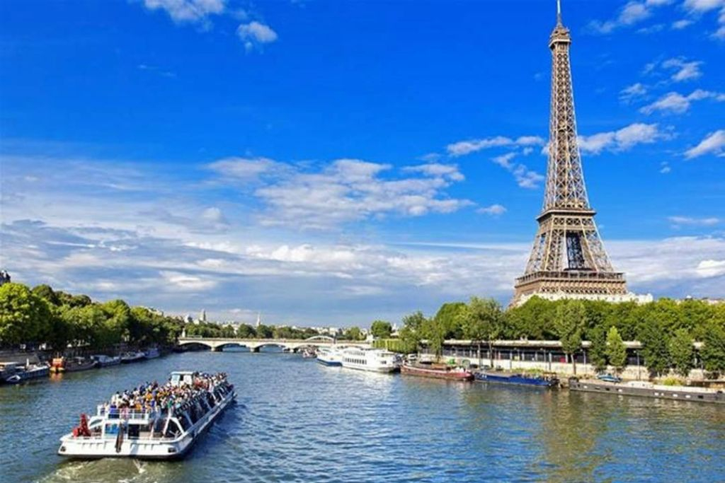 Paris: Day Trip from London