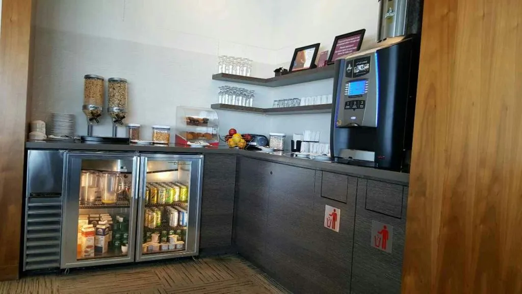 Plaza Premium Lounge at Toronto Pearson International Airport