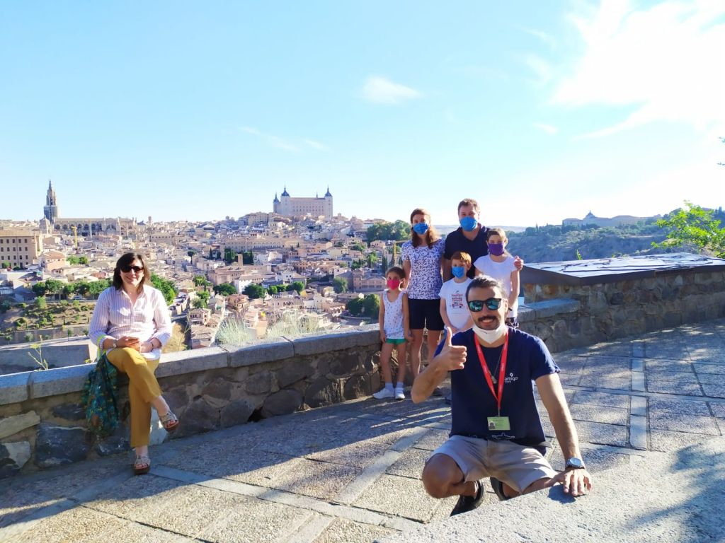 Toledo y Segovia: Excursión de un día desde Madrid + Entrada al Alcázar de Segovia