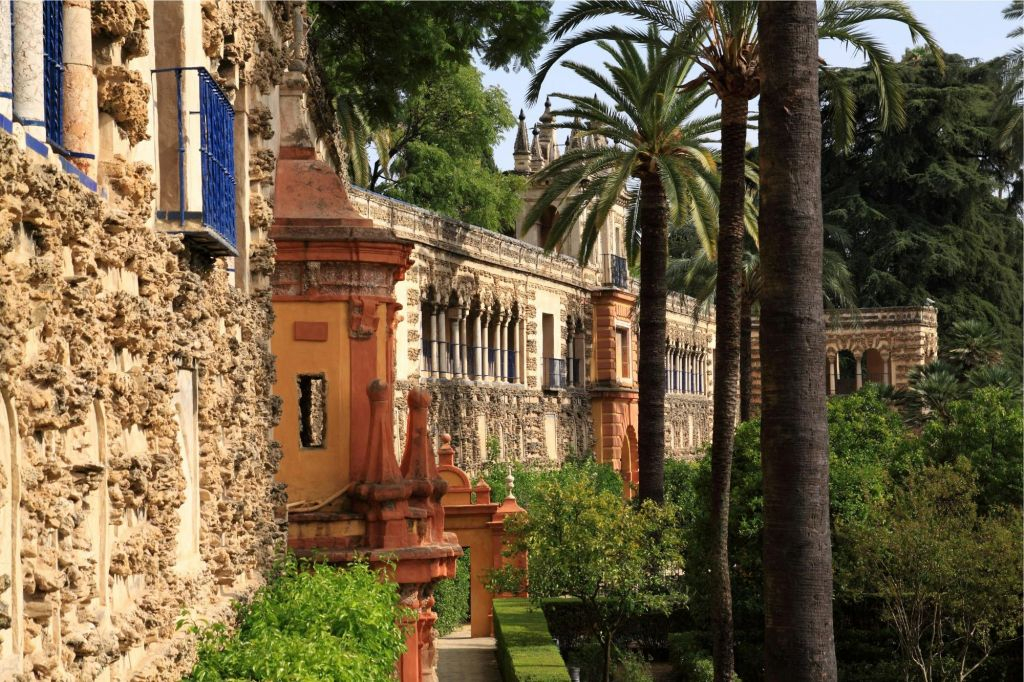 Alcázar Real de Sevilla, la Catedral y La Giralda: visita guiada en grupo reducido