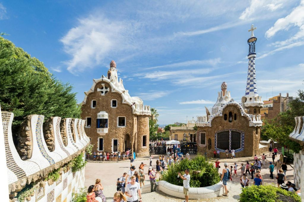 Sagrada Família y Parque Güell: Entrada reservada + visita guiada
