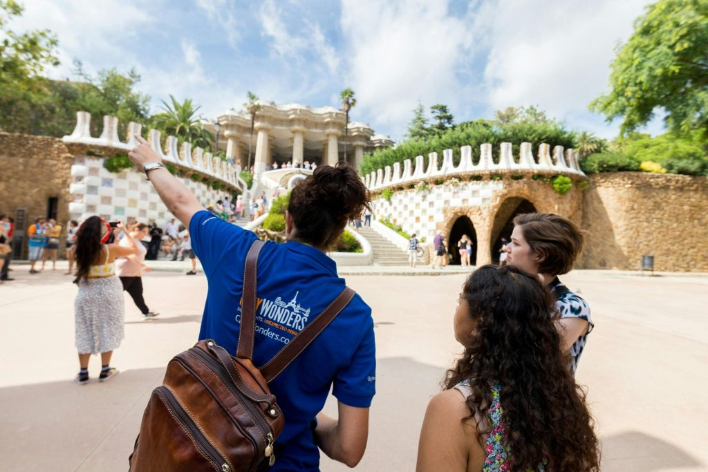 Sagrada Família y Parque Güell: Entrada reservada + visita guiada
