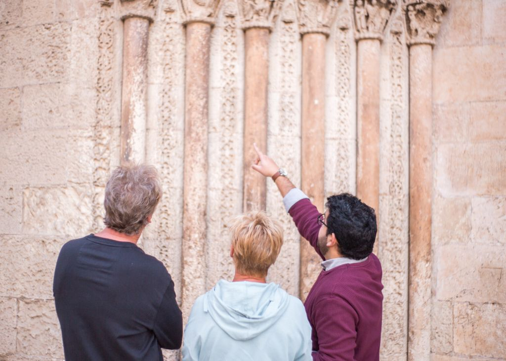 Valencia Old Town Tour with Wine & Tapas in an 11th-Century Historic Monument
