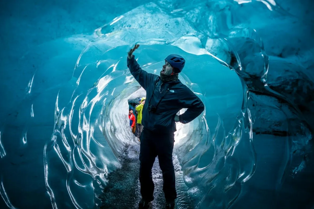 Katla Ice Cave: Small Group Guided Super Jeep Tour from Vík