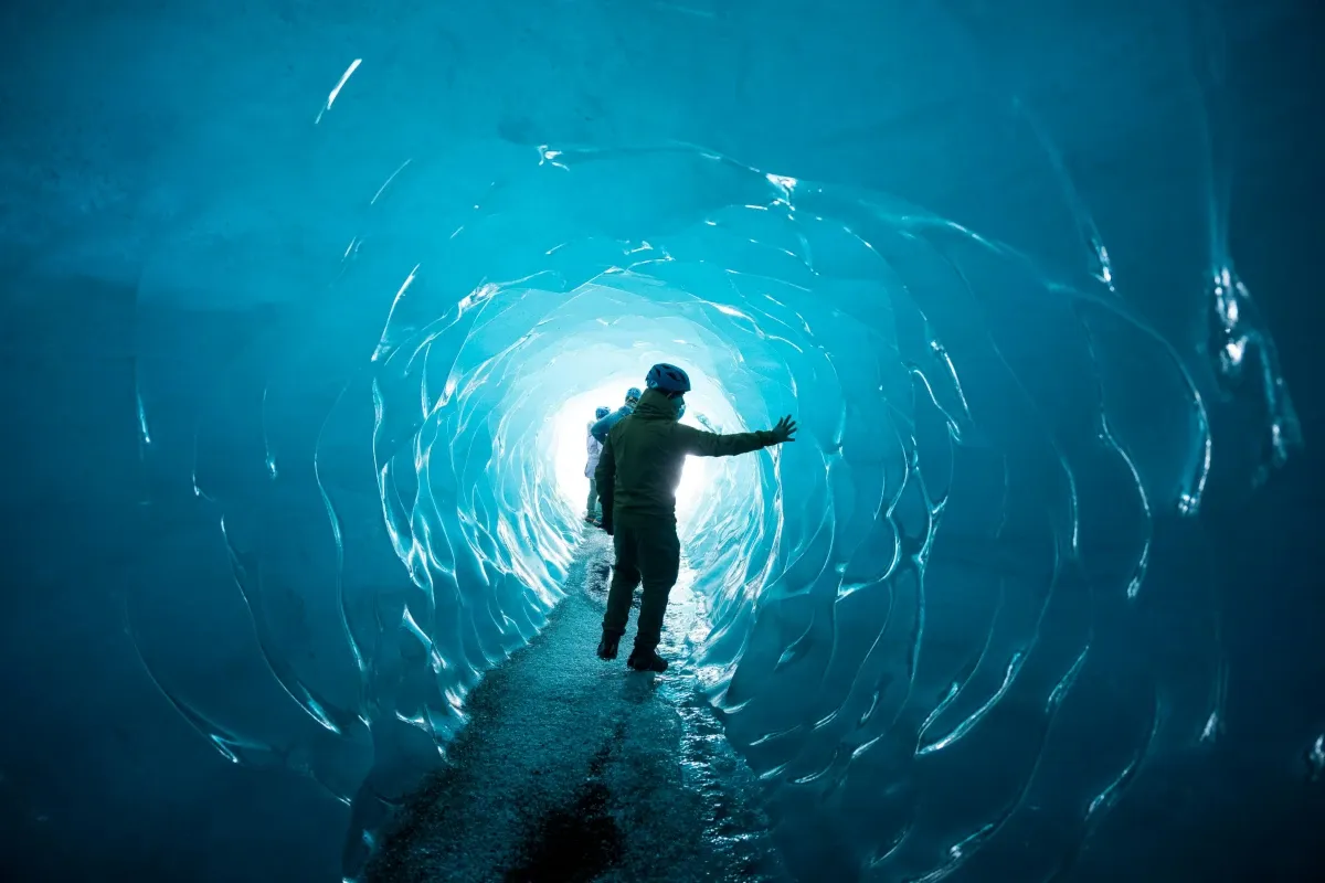 Katla Ice Cave: Small Group Guided Super Jeep Tour from Vík