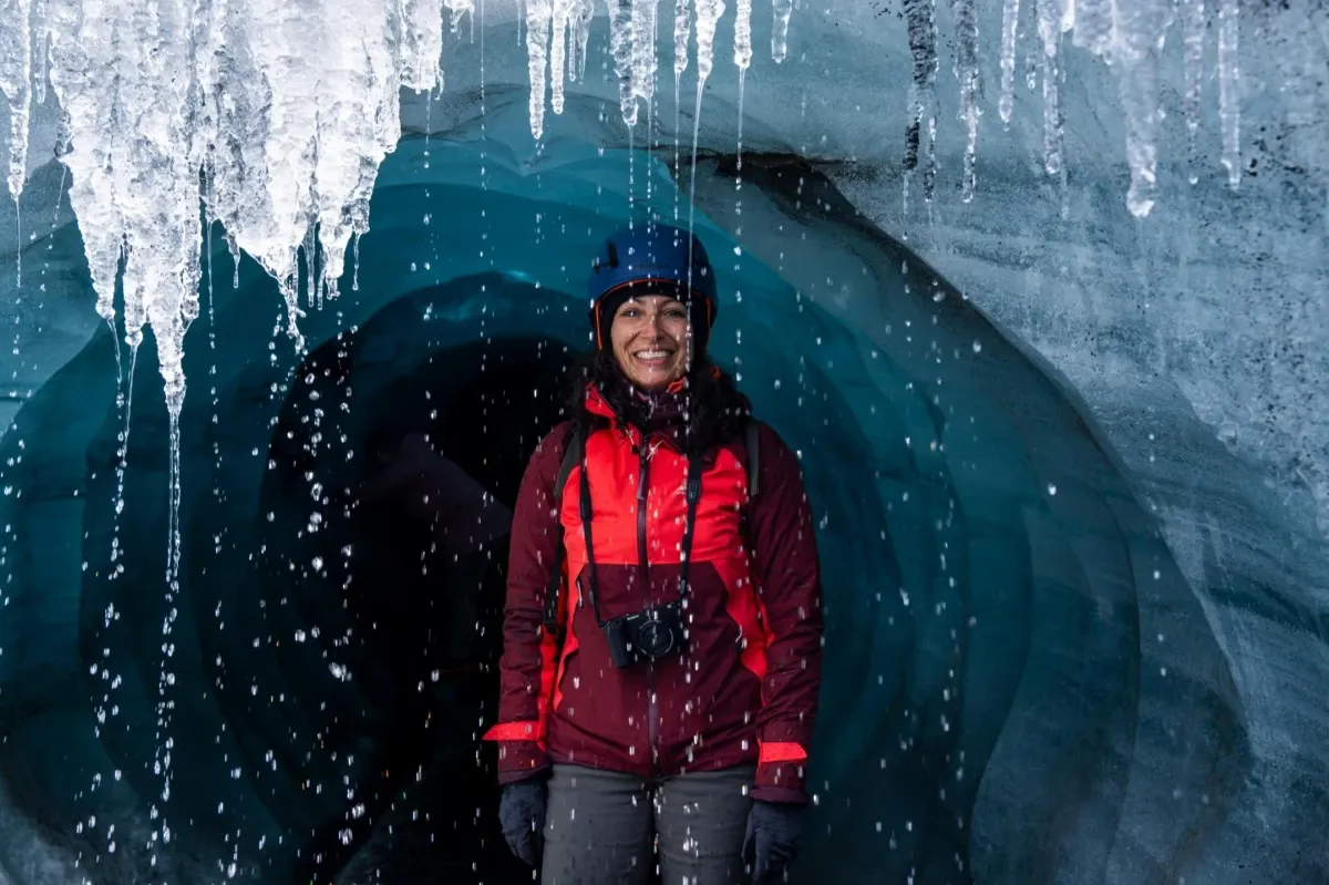 Katla Ice Cave: Small Group Guided Super Jeep Tour from Vík
