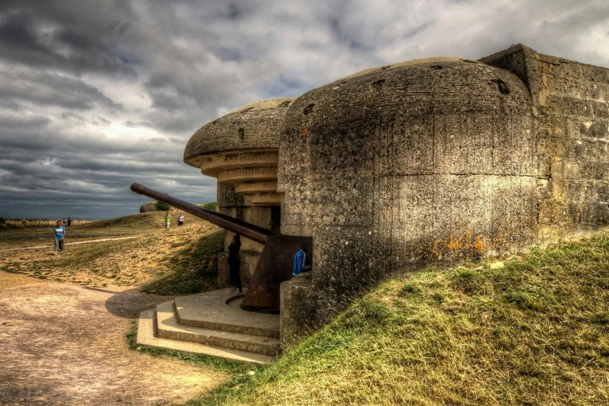 Le Mont-Saint-Michel et Omaha Beach : excursion d'une journée au départ de Paris