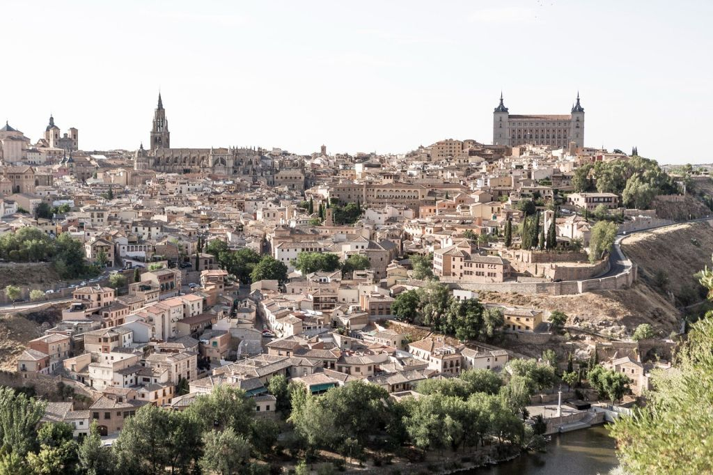 Toledo Full Day: Tapas and Wine