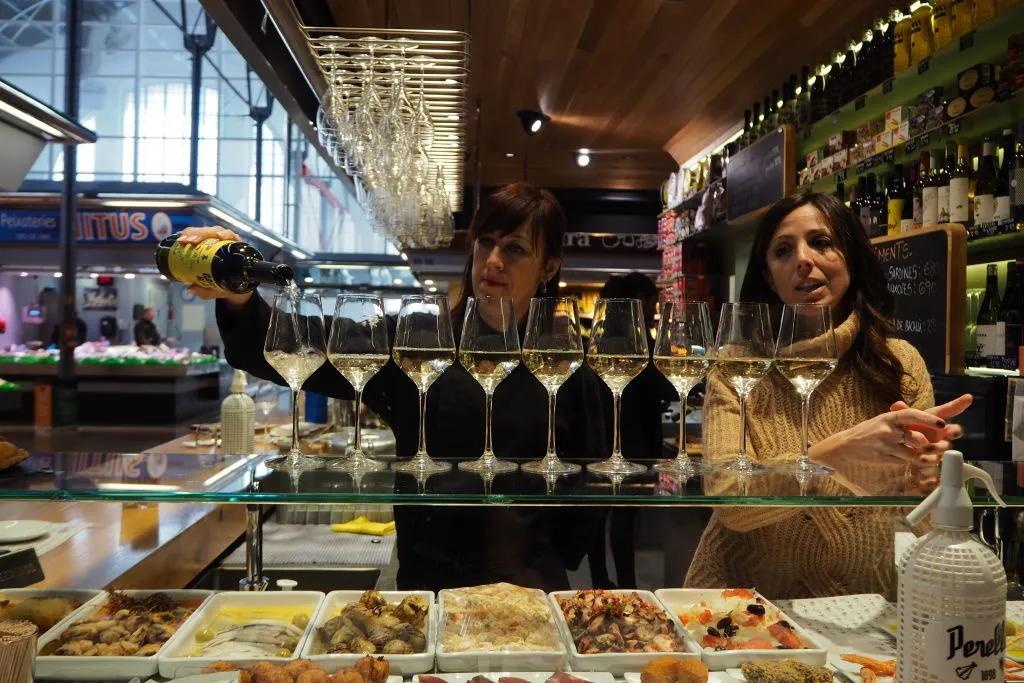Barcelona Food Market Lunch Tour with Wine Pairing