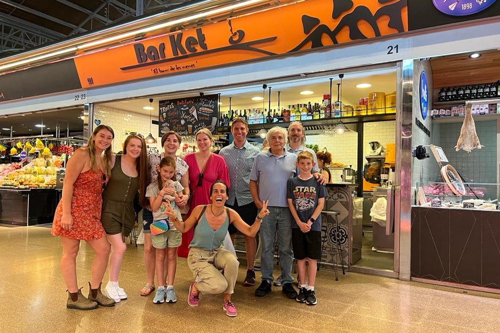 Barcelona Food Market Lunch Tour with Wine Pairing