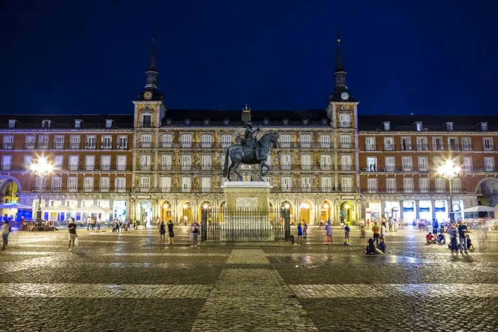 Madrid at Sunset Guided Tour