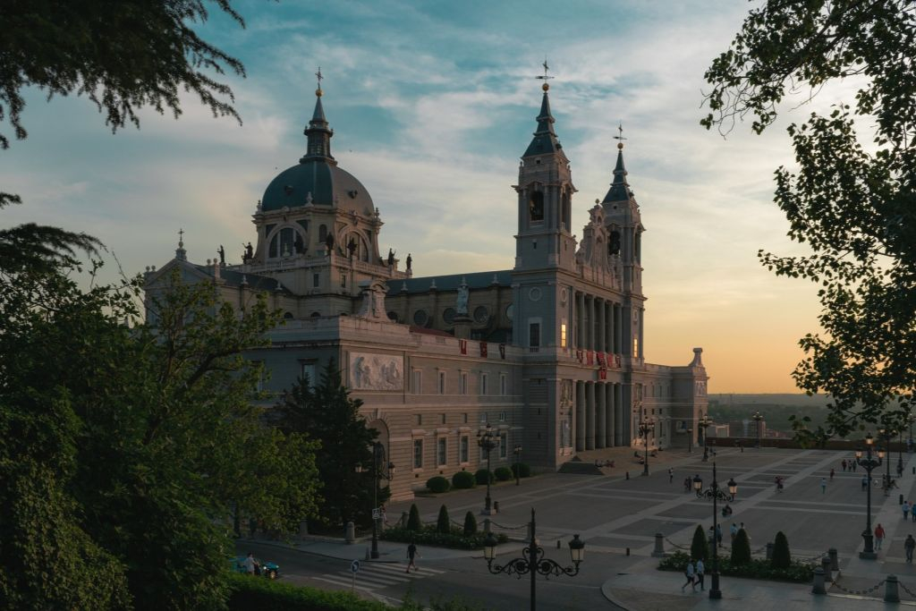 Madrid at Sunset Guided Tour